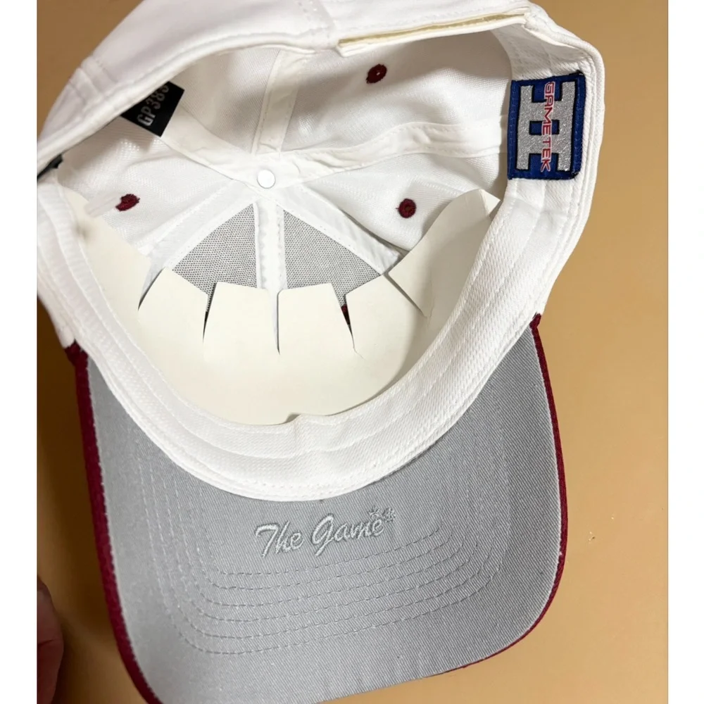Bates College NWT red and white hat one size